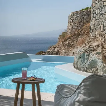 Arocaria Mykonos 4*