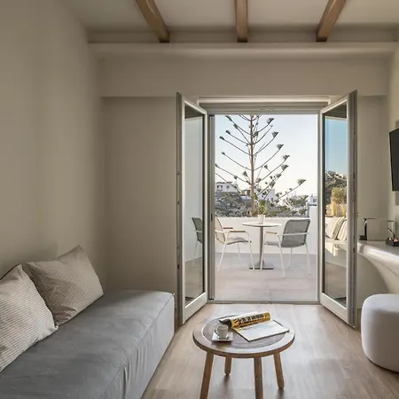 Arocaria Mykonos Ξενοδοχείο 4*