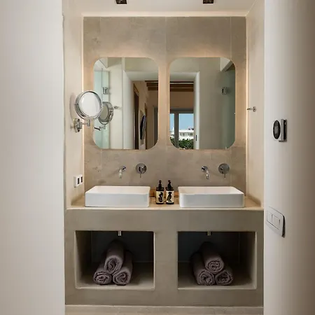 Arocaria Mykonos 4*